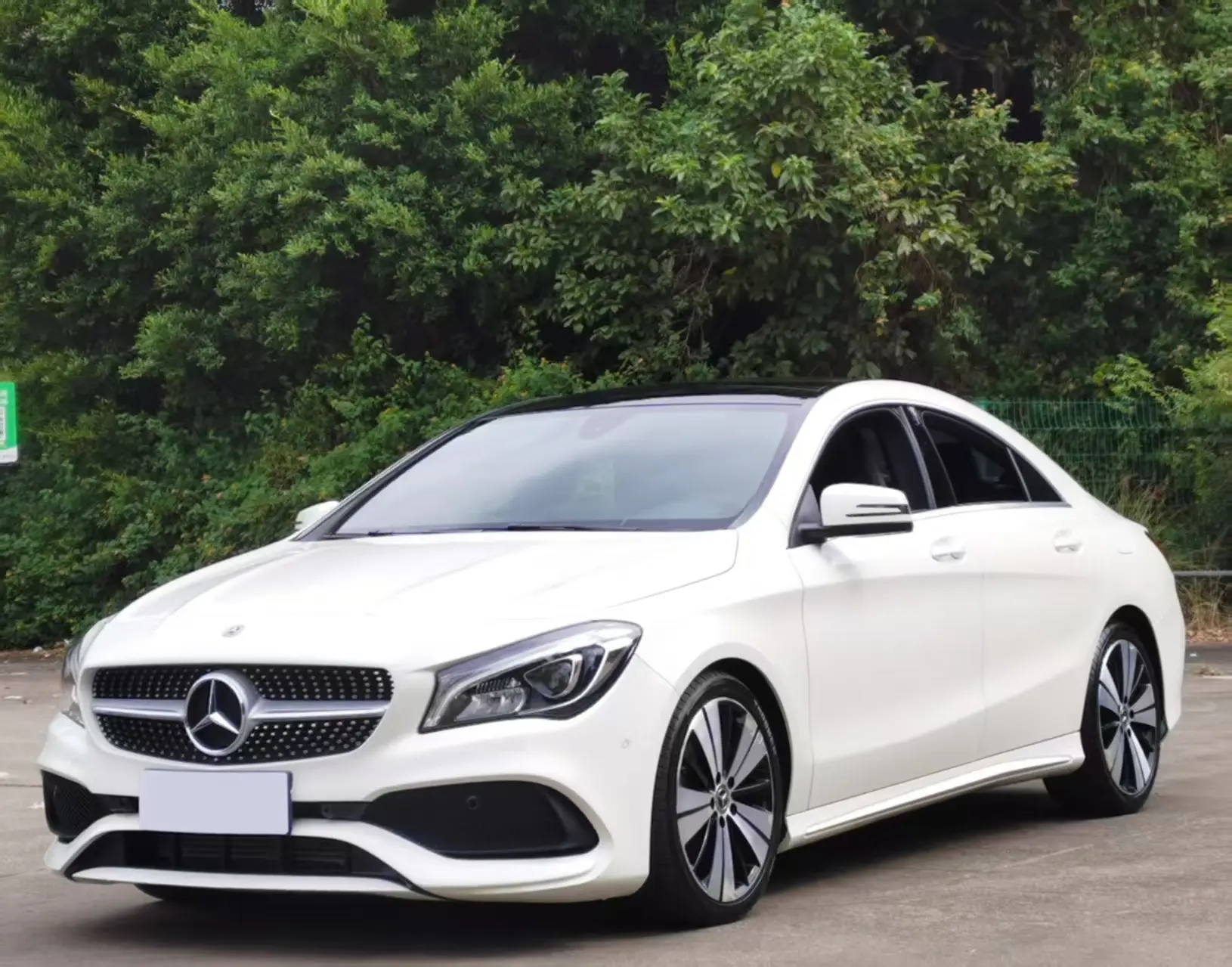 Mercedes-Benz Mercedes CLA  из Китая