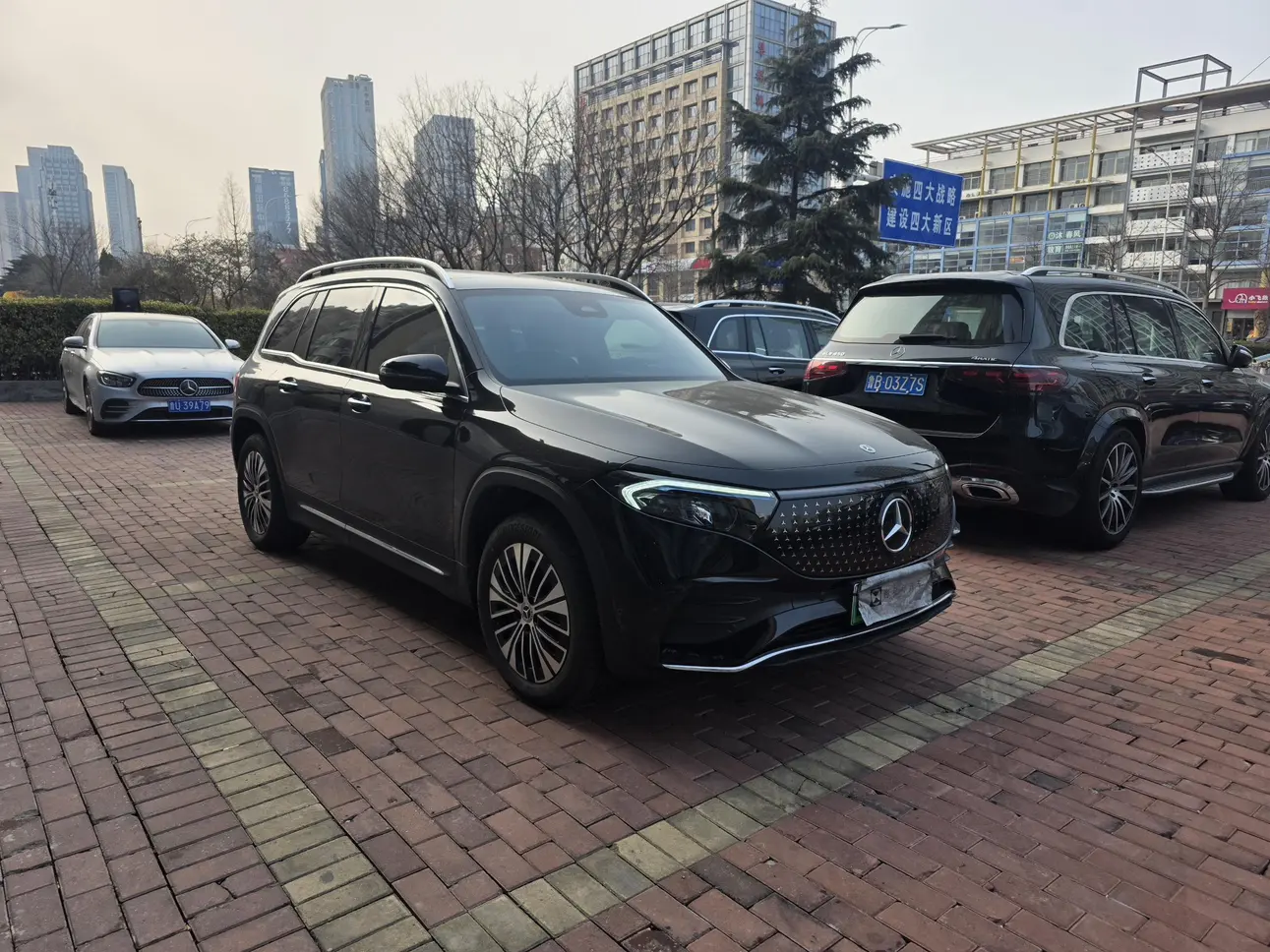 Mercedes-Benz EQB  из Китая