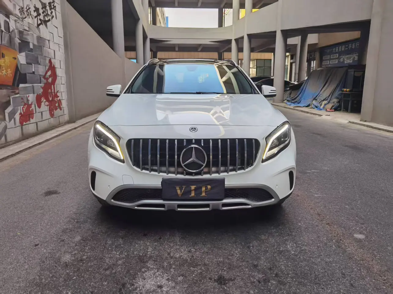 Mercedes-Benz GLA  из Китая