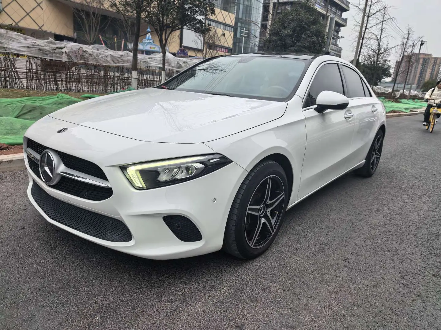 Mercedes-Benz Mercedes Benz A Class  из Китая