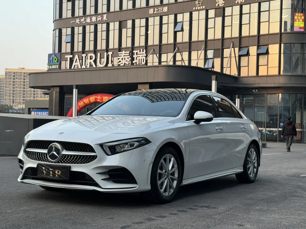 Mercedes-Benz Mercedes Benz A Class  из Китая