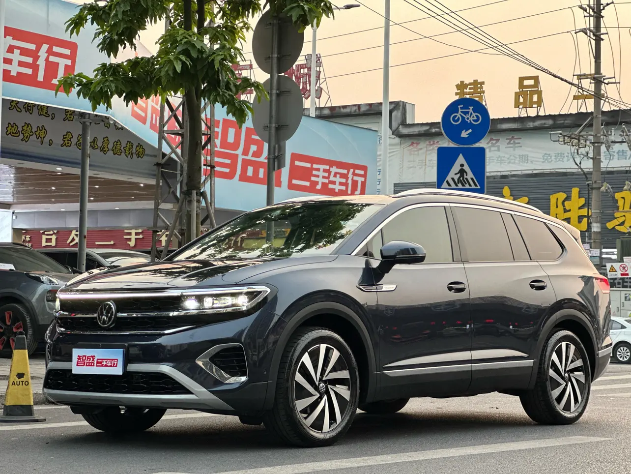 Volkswagen Talagon (Lan Jing)  из Китая