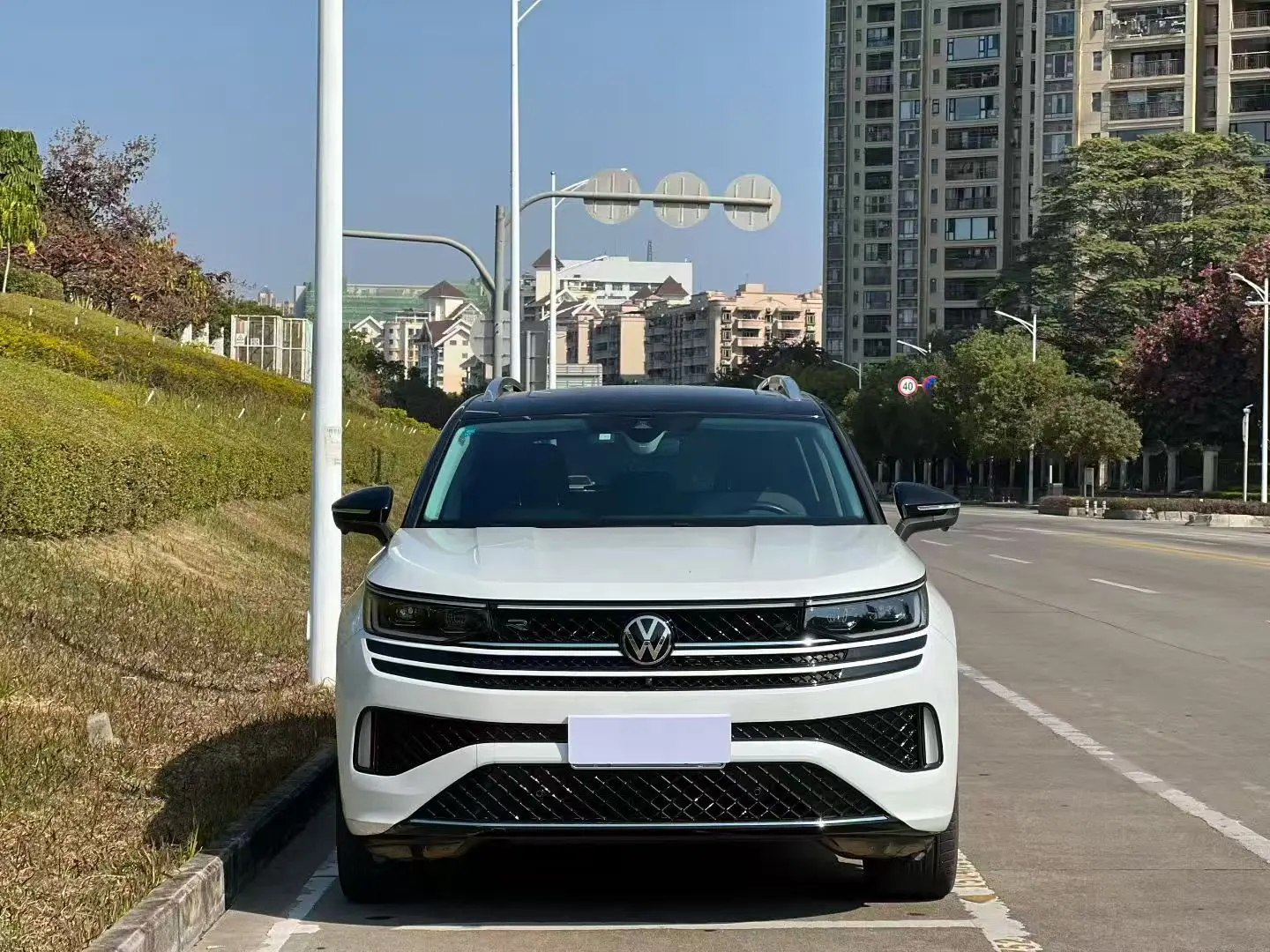 Volkswagen Patrol  из Китая