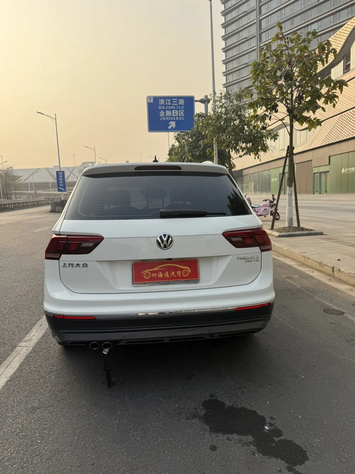 Volkswagen Tiguan L  из Китая