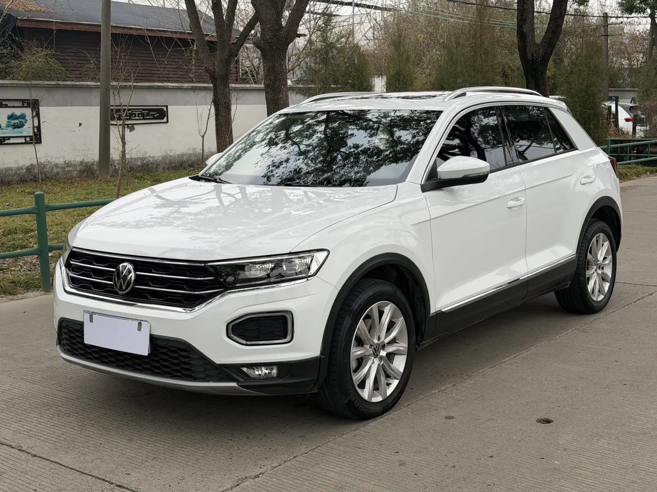 Volkswagen T-Roc  из Китая