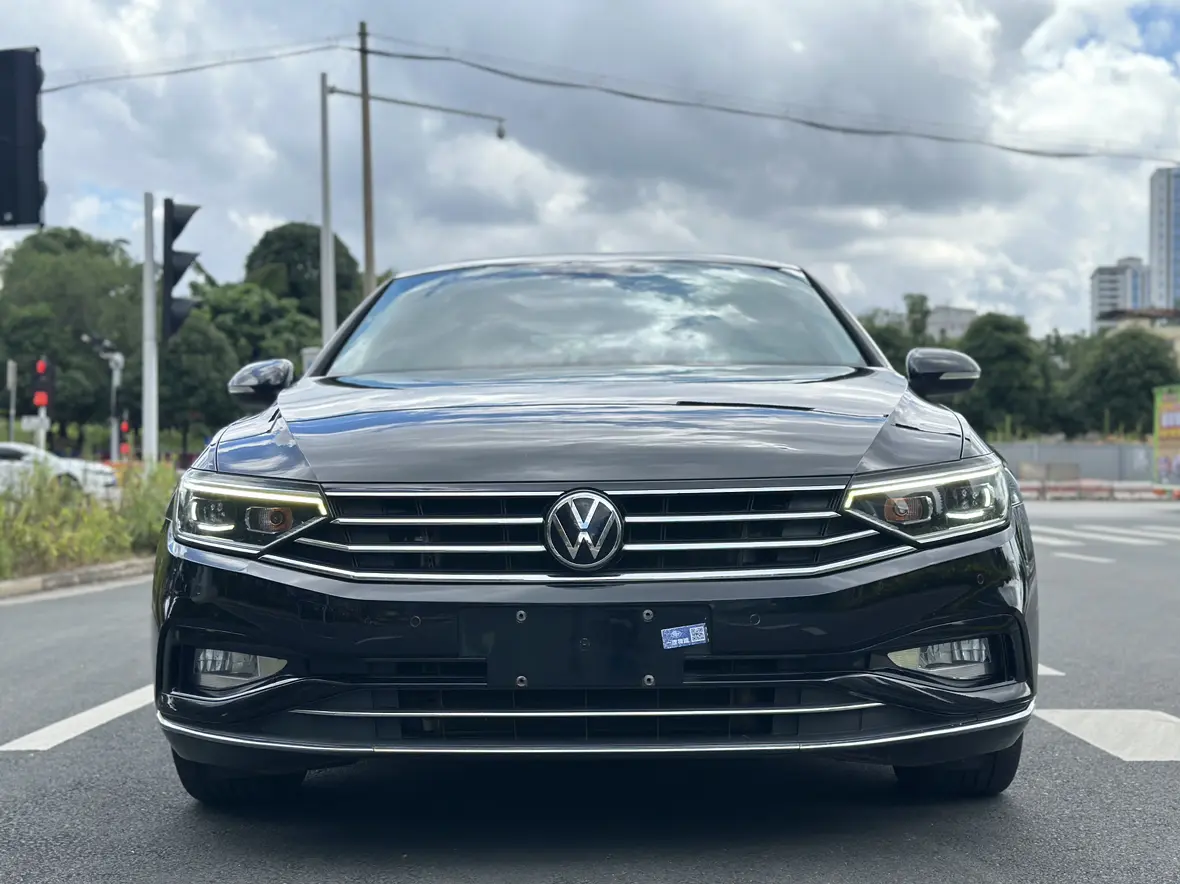 Volkswagen Magotan  из Китая