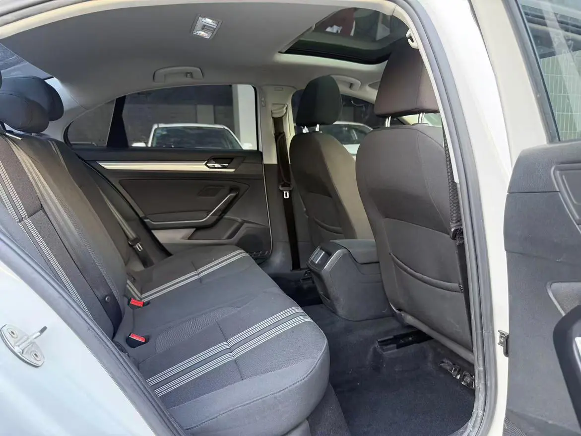 Volkswagen Lamando (Lingdu)  из Китая