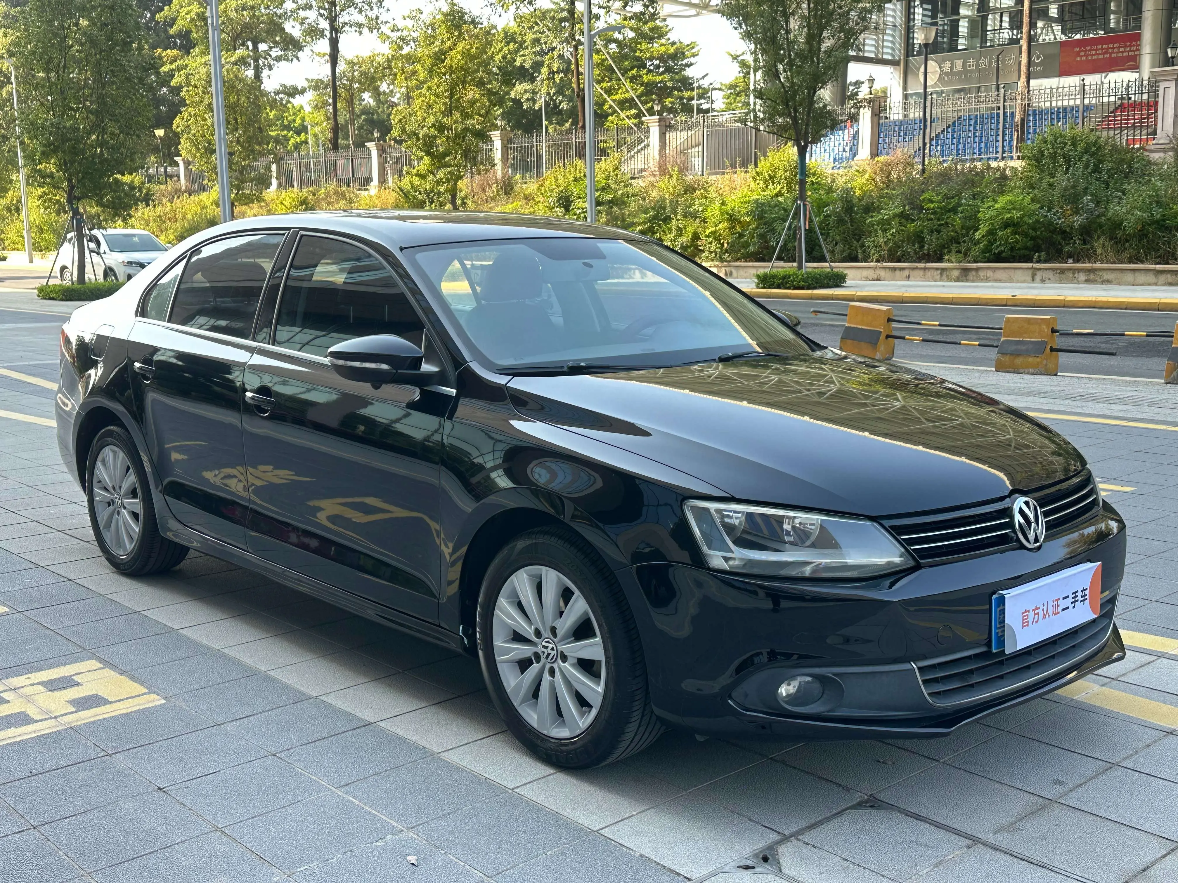 Volkswagen Sagitar  из Китая