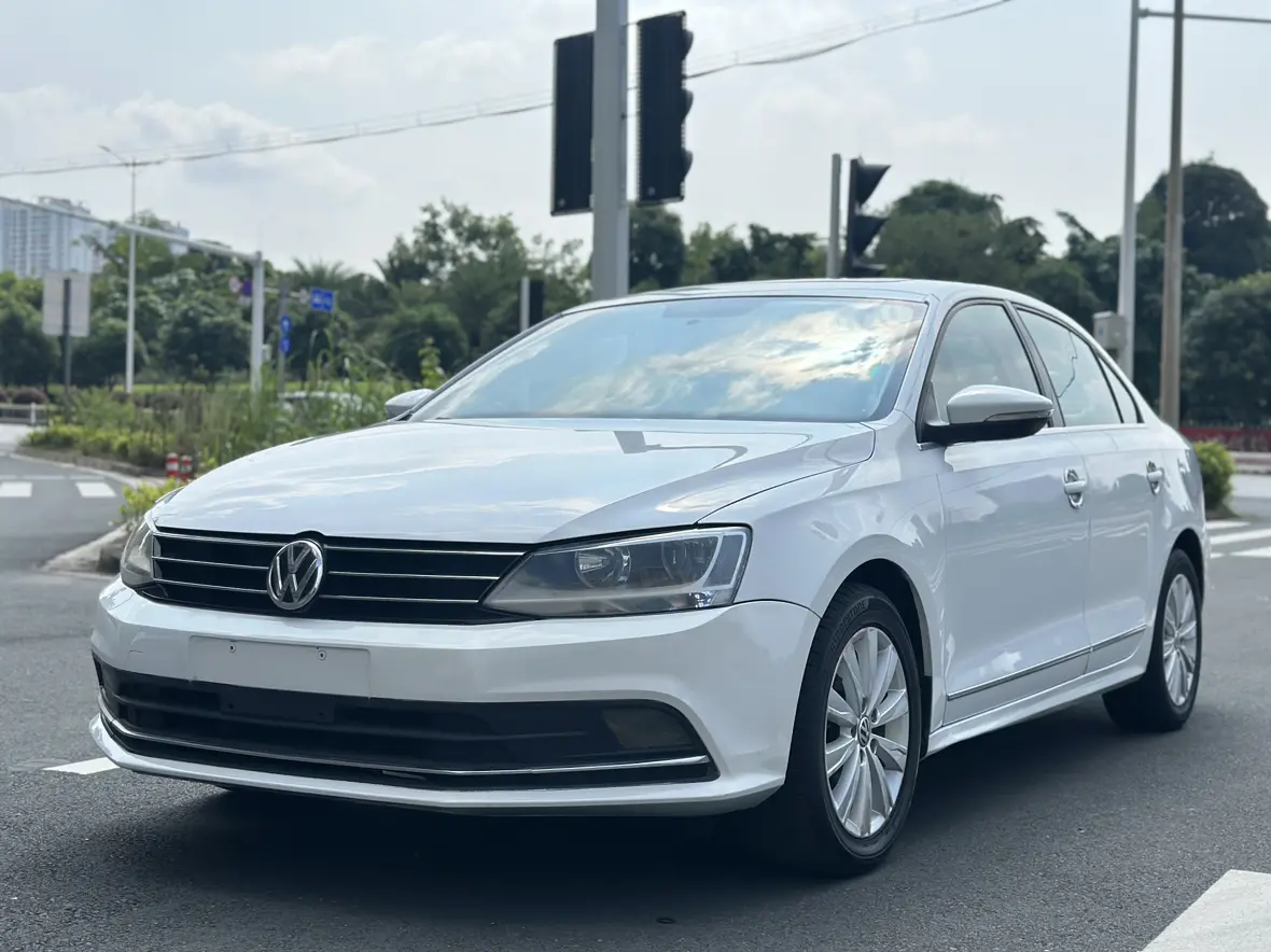 Volkswagen Sagitar  из Китая
