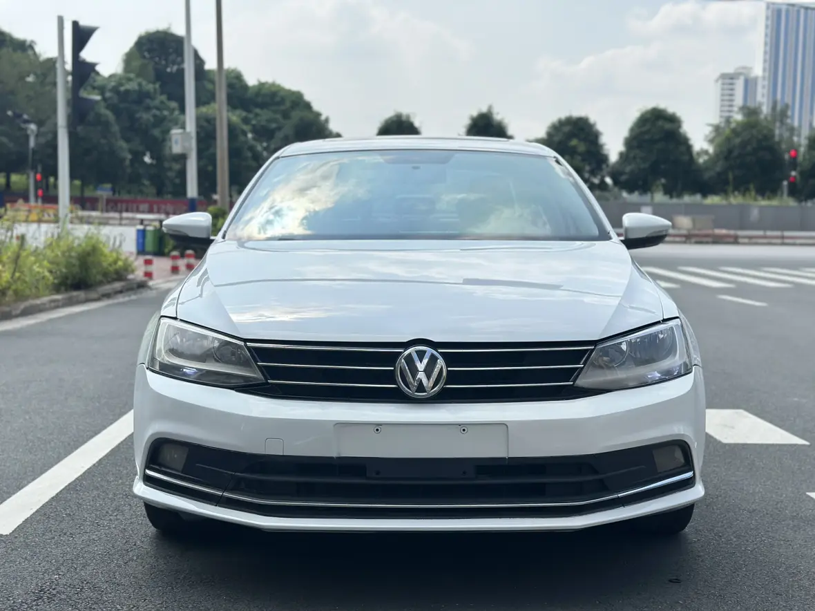 Volkswagen Sagitar  из Китая