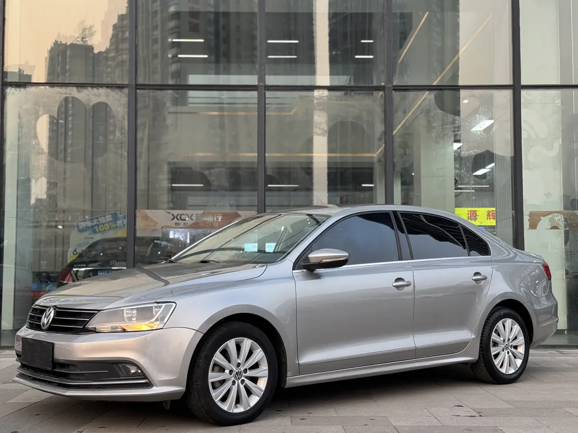 Volkswagen Sagitar  из Китая