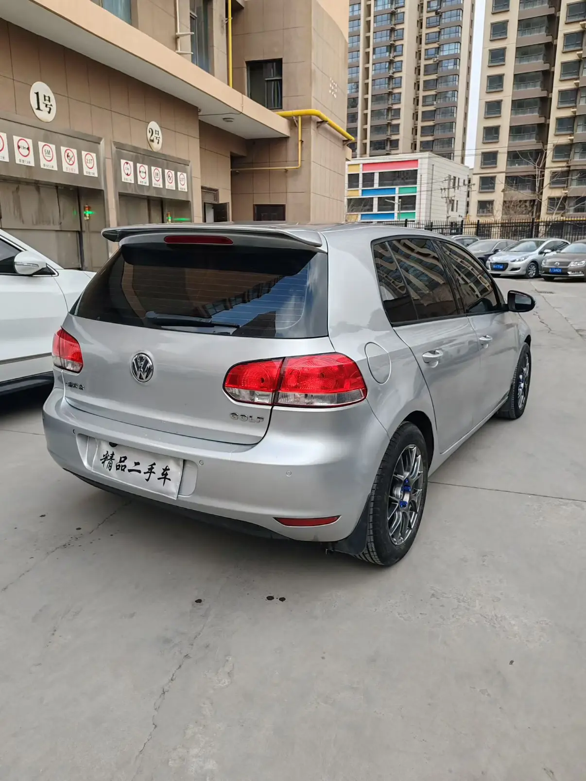 Volkswagen Golf  из Китая