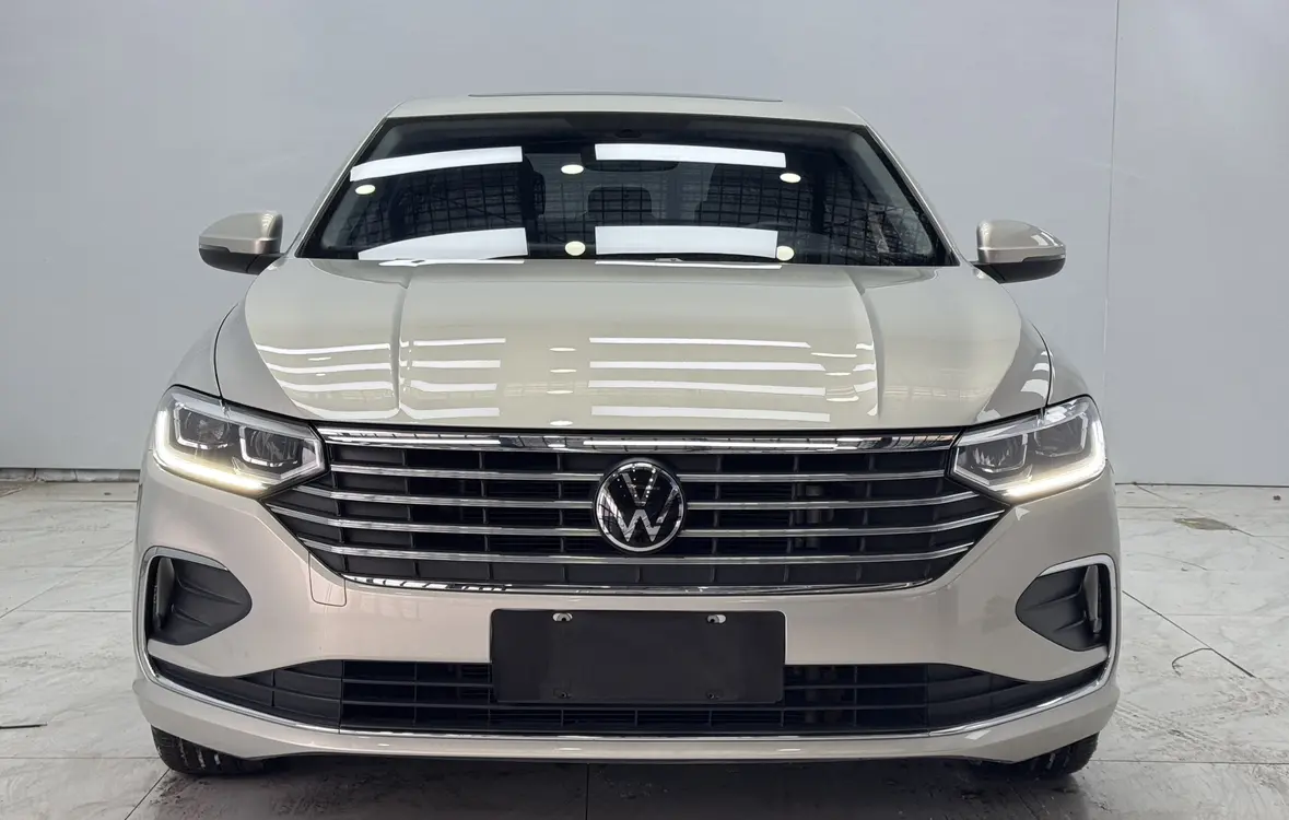 Volkswagen Lavida  из Китая