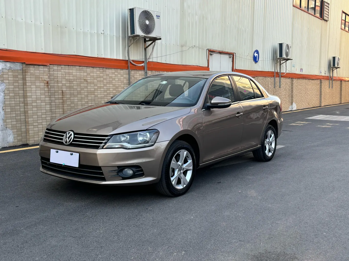 Volkswagen Bora  из Китая