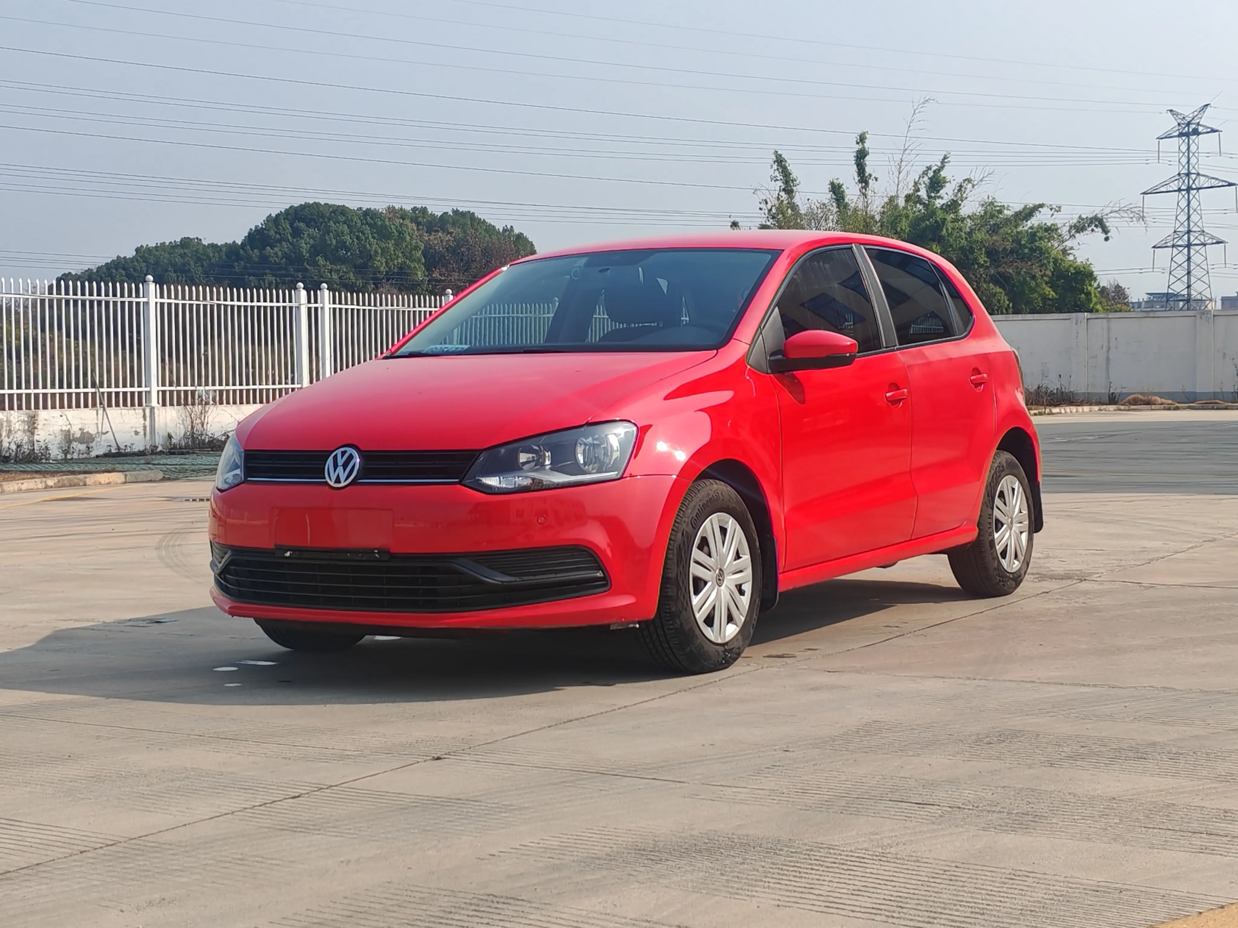 Volkswagen Polo  из Китая