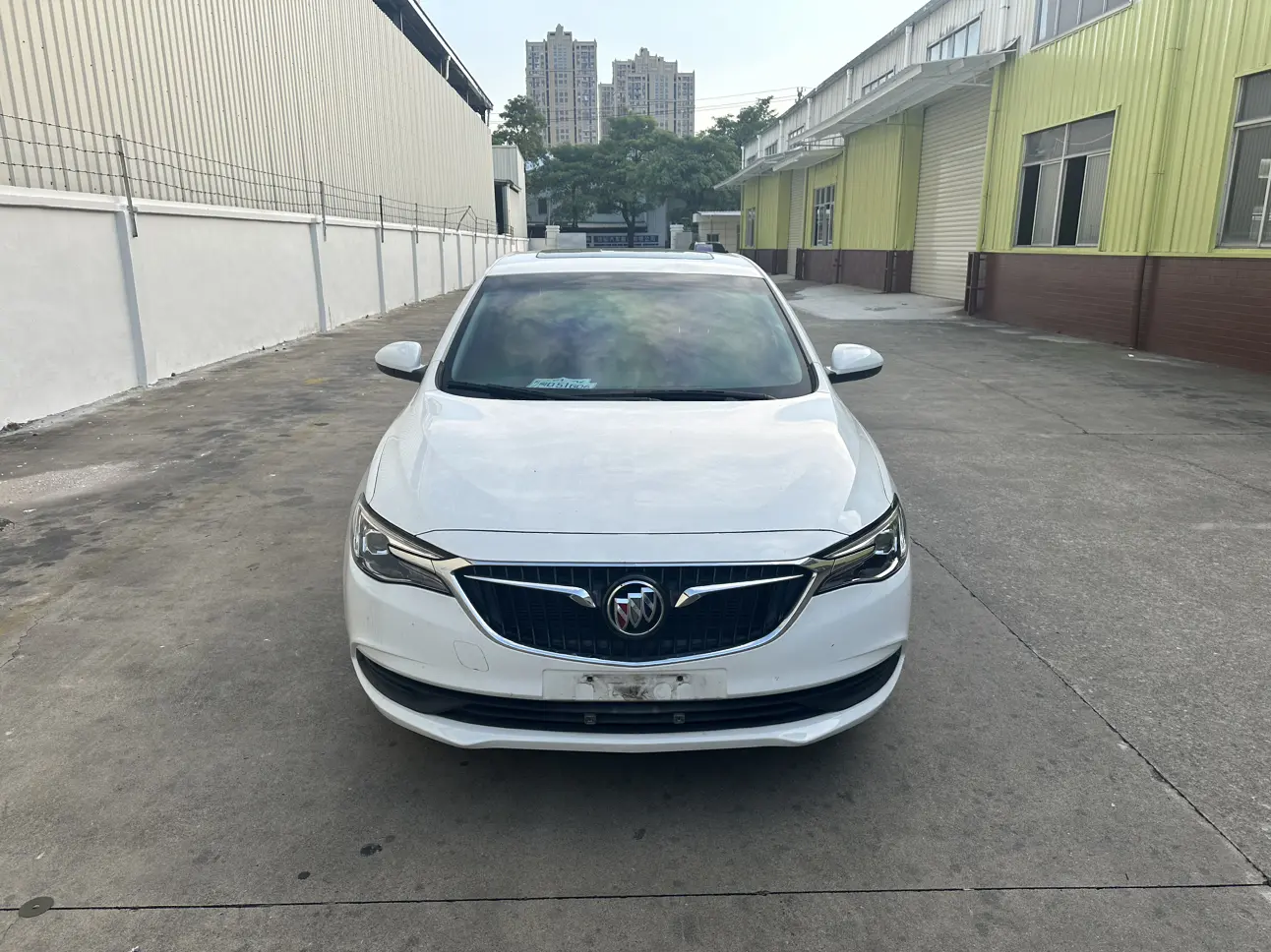 Buick Yinglang  из Китая