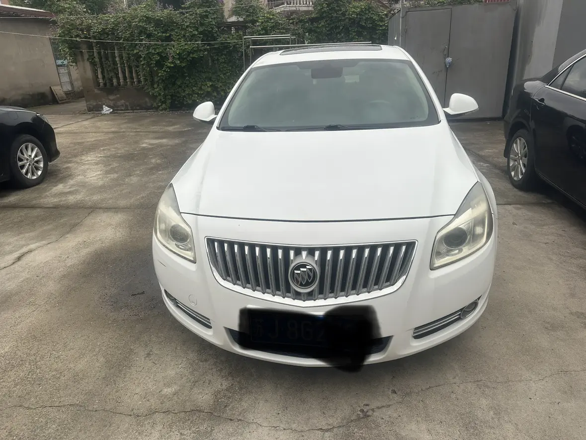 Buick Majesty  из Китая