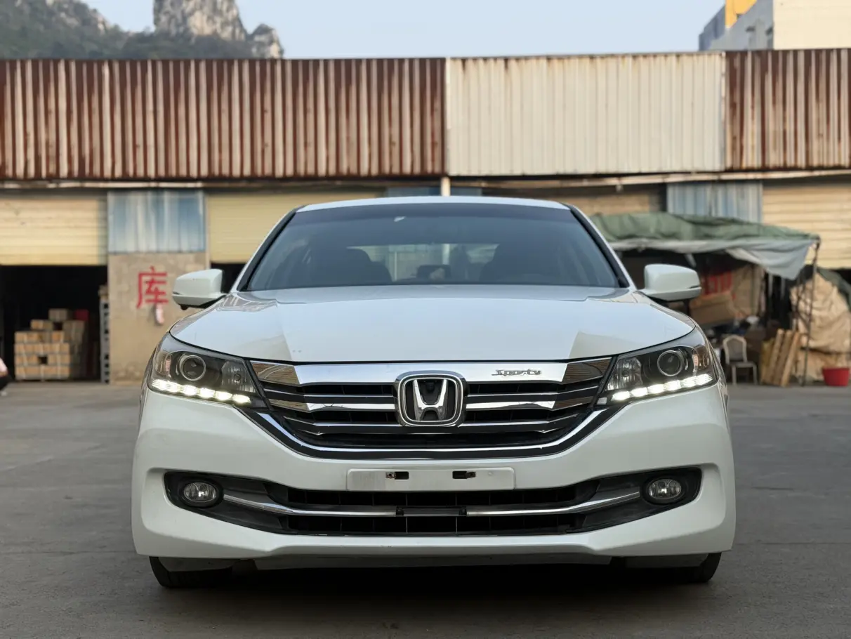 Honda Accord  из Китая