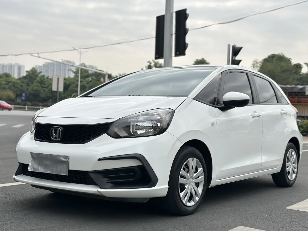 Honda Fit  из Китая