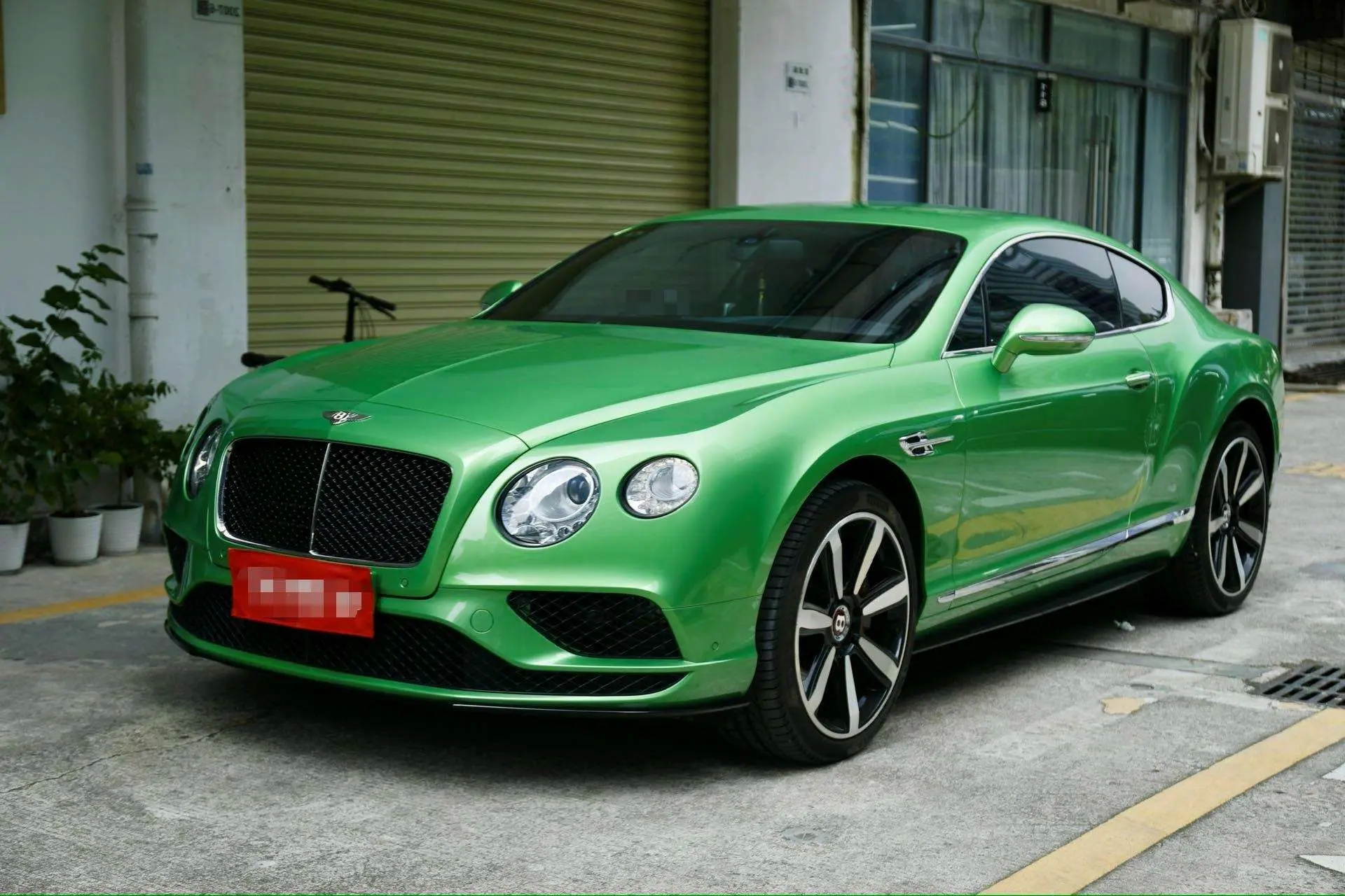 Bentley Continental  из Китая