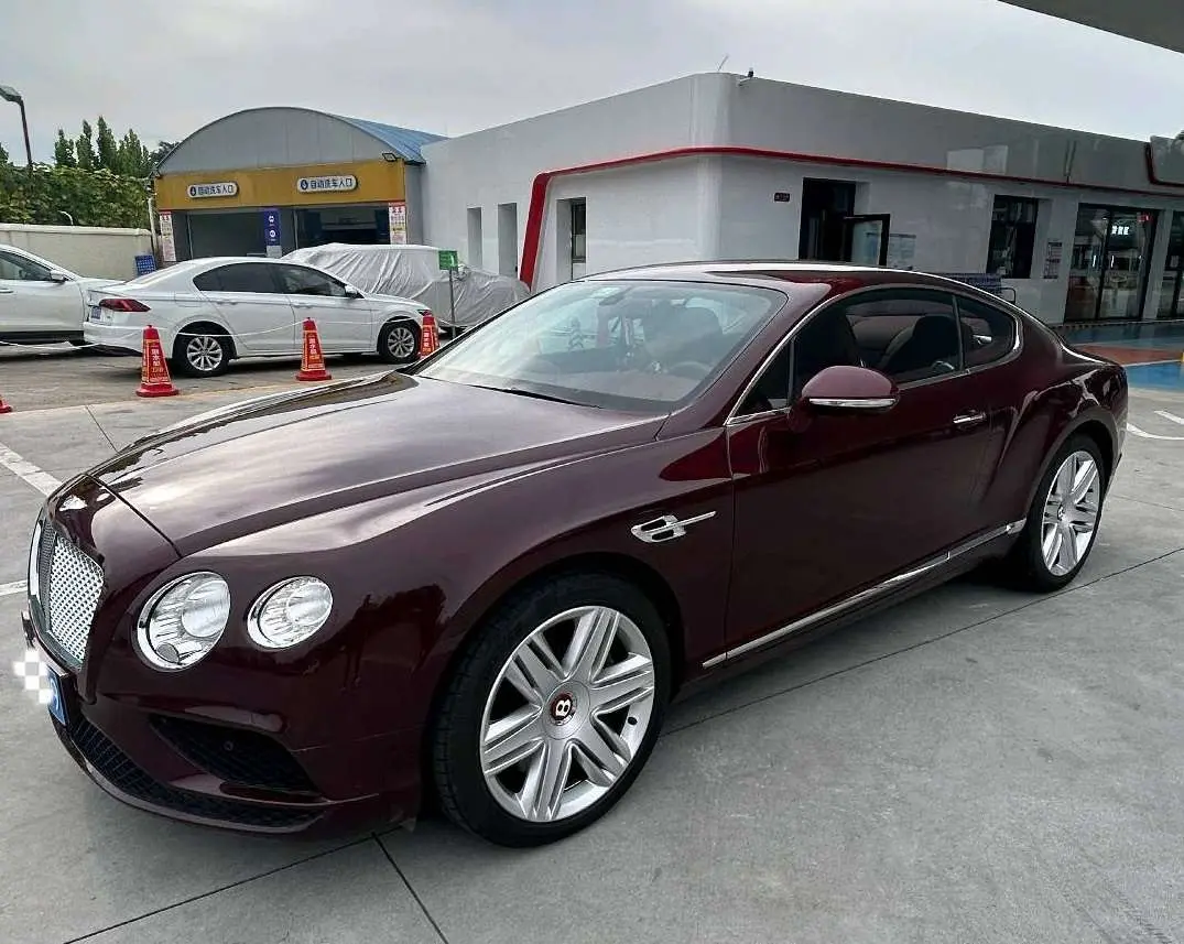 Bentley Continental  из Китая