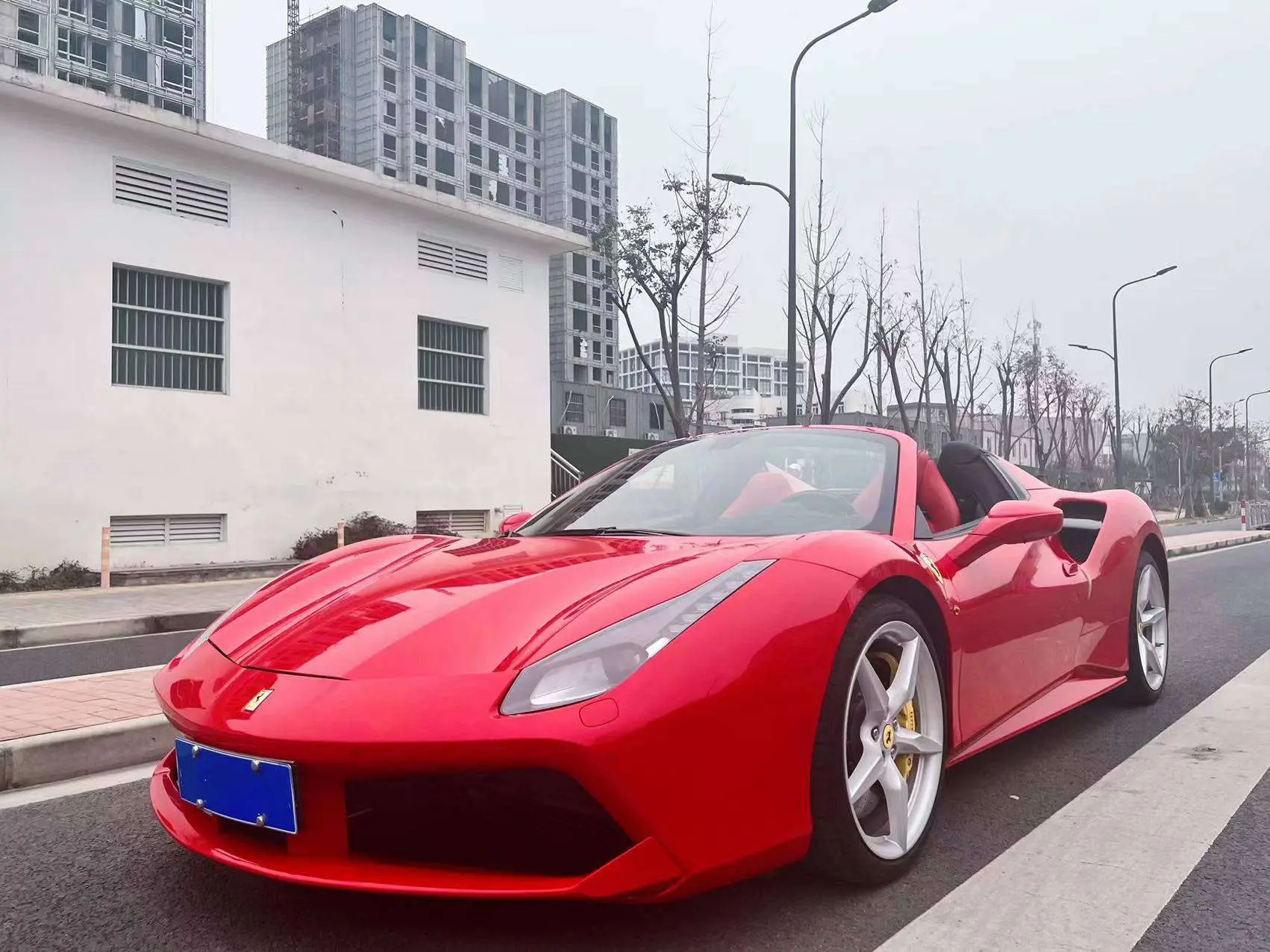 Ferrari 488  из Китая