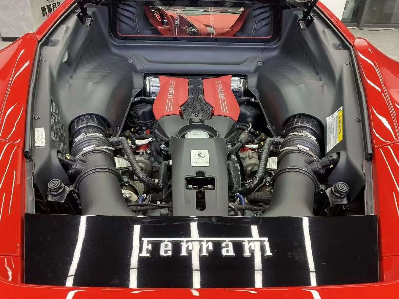 Ferrari 488  из Китая