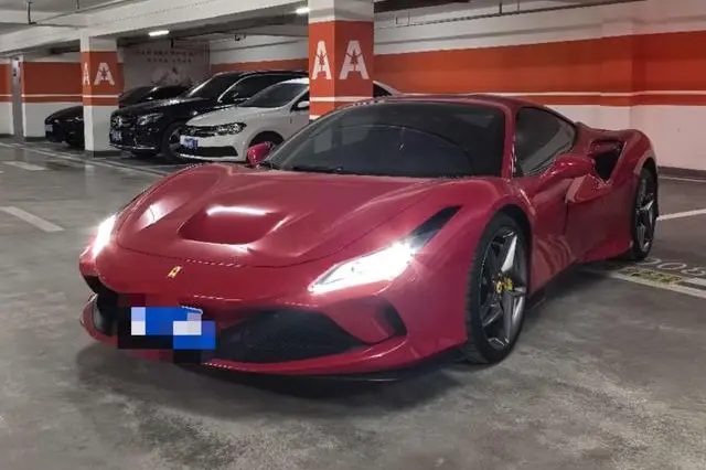 Ferrari F8  из Китая