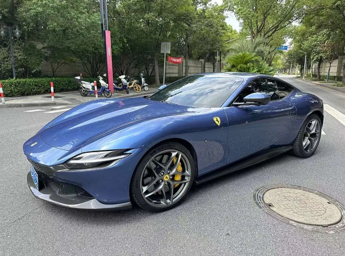 Ferrari Roma  из Китая