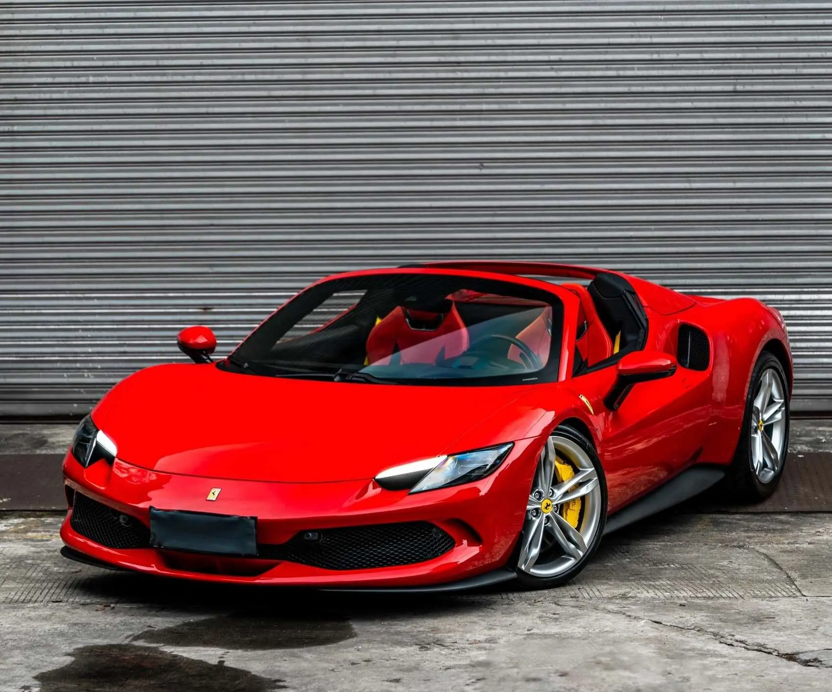 Ferrari 296  из Китая