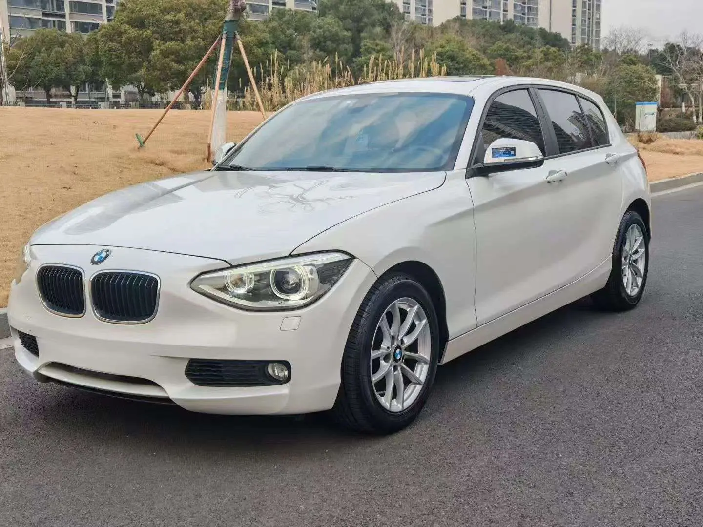 BMW 1 Series  из Китая