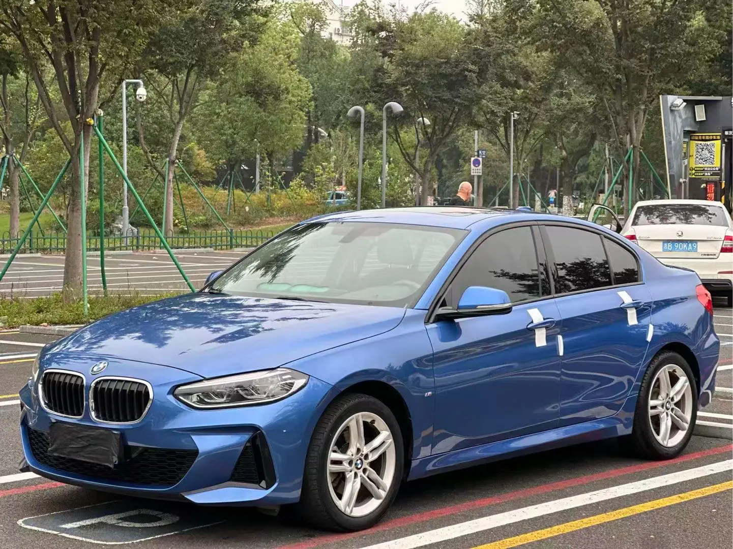 BMW 1 Series  из Китая