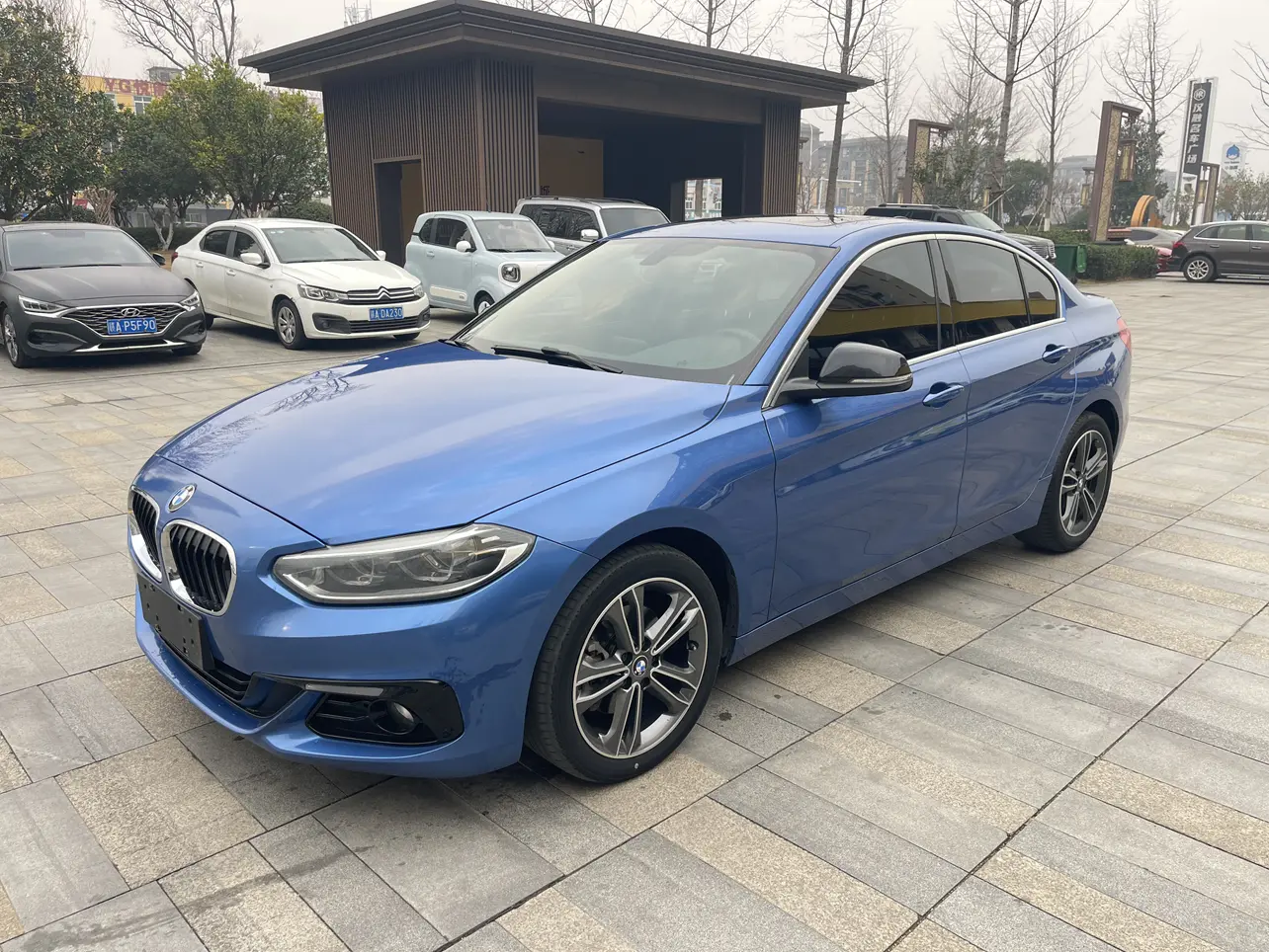 BMW 1 Series  из Китая