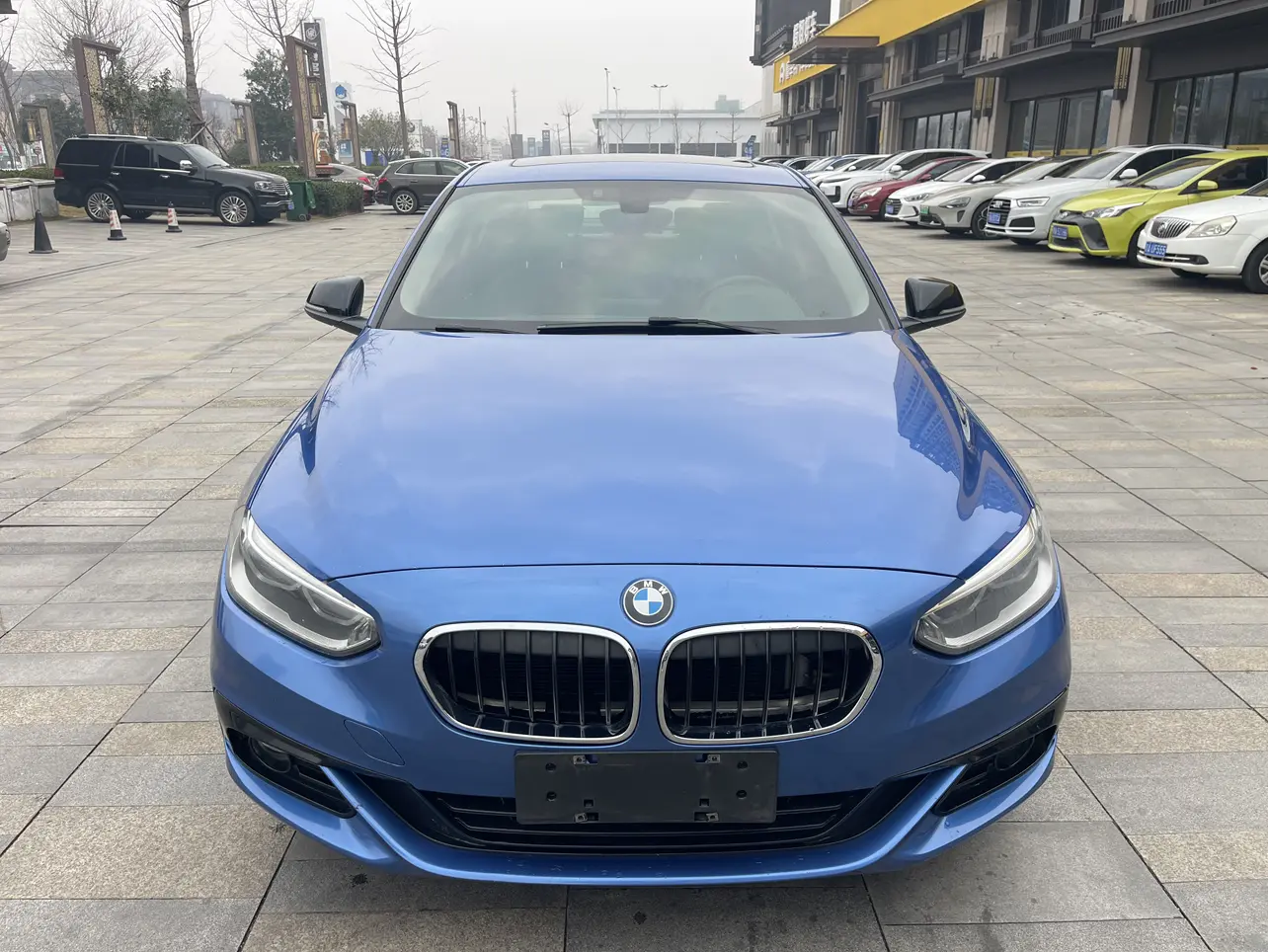 BMW 1 Series  из Китая