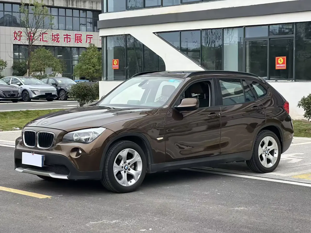 BMW X1  из Китая