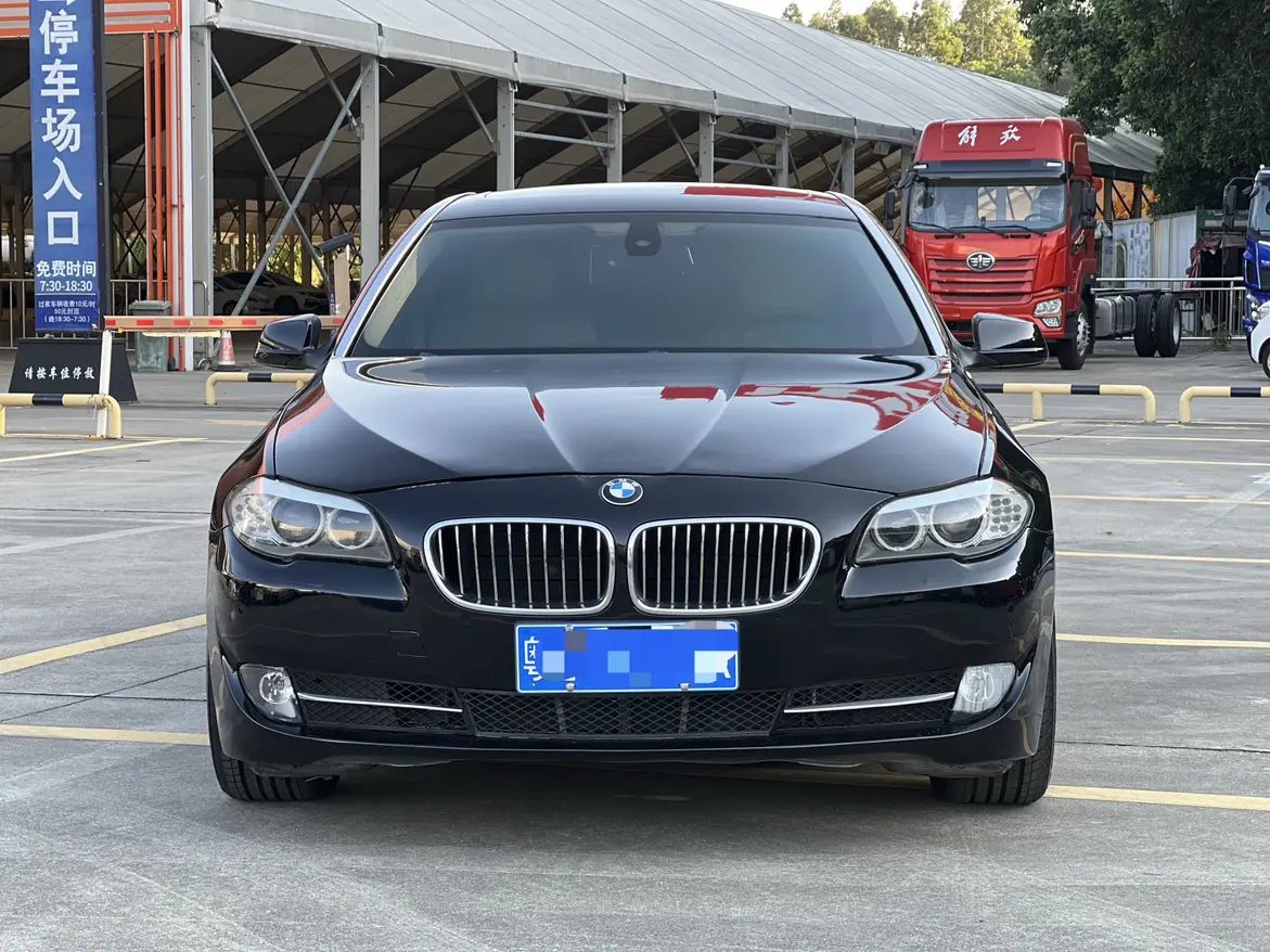 BMW 5 Series  из Китая