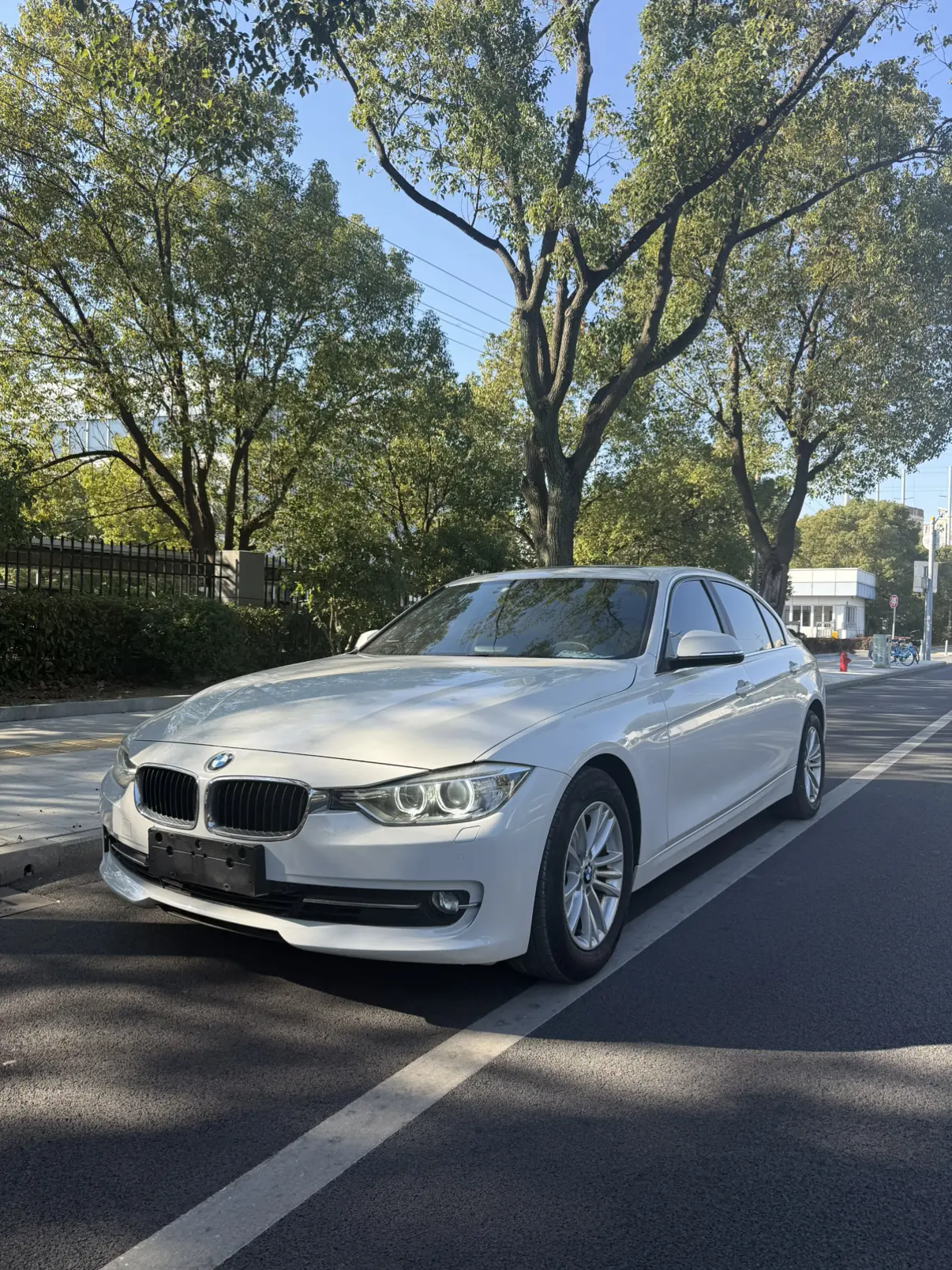 BMW 3 Series  из Китая