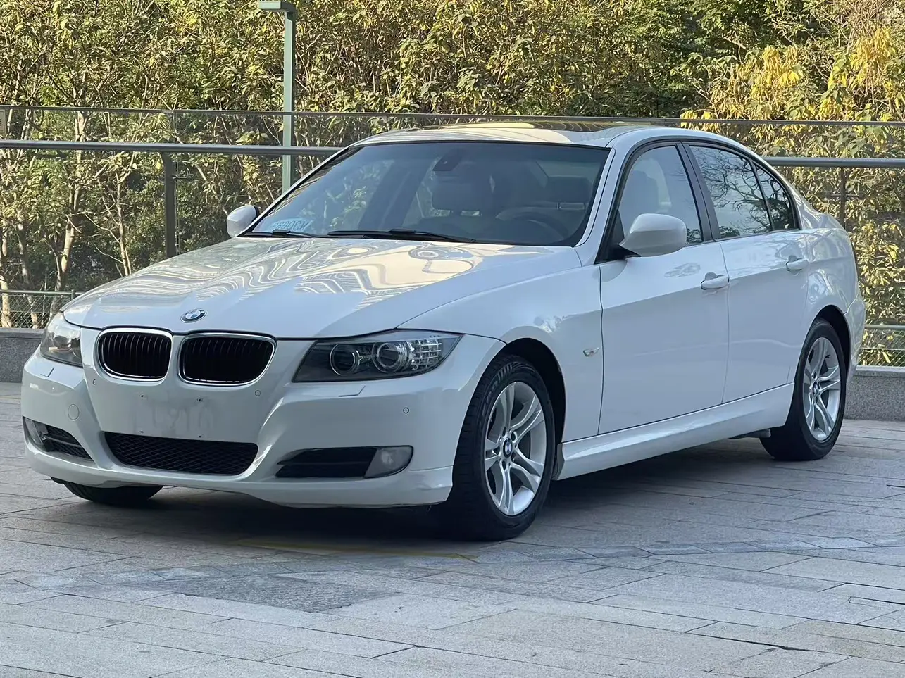 BMW 3 Series  из Китая