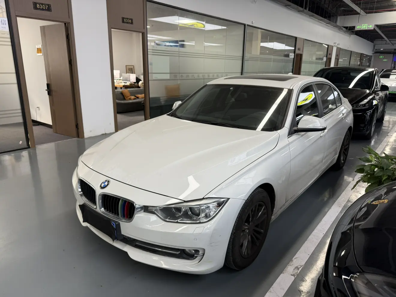 BMW 3 Series  из Китая