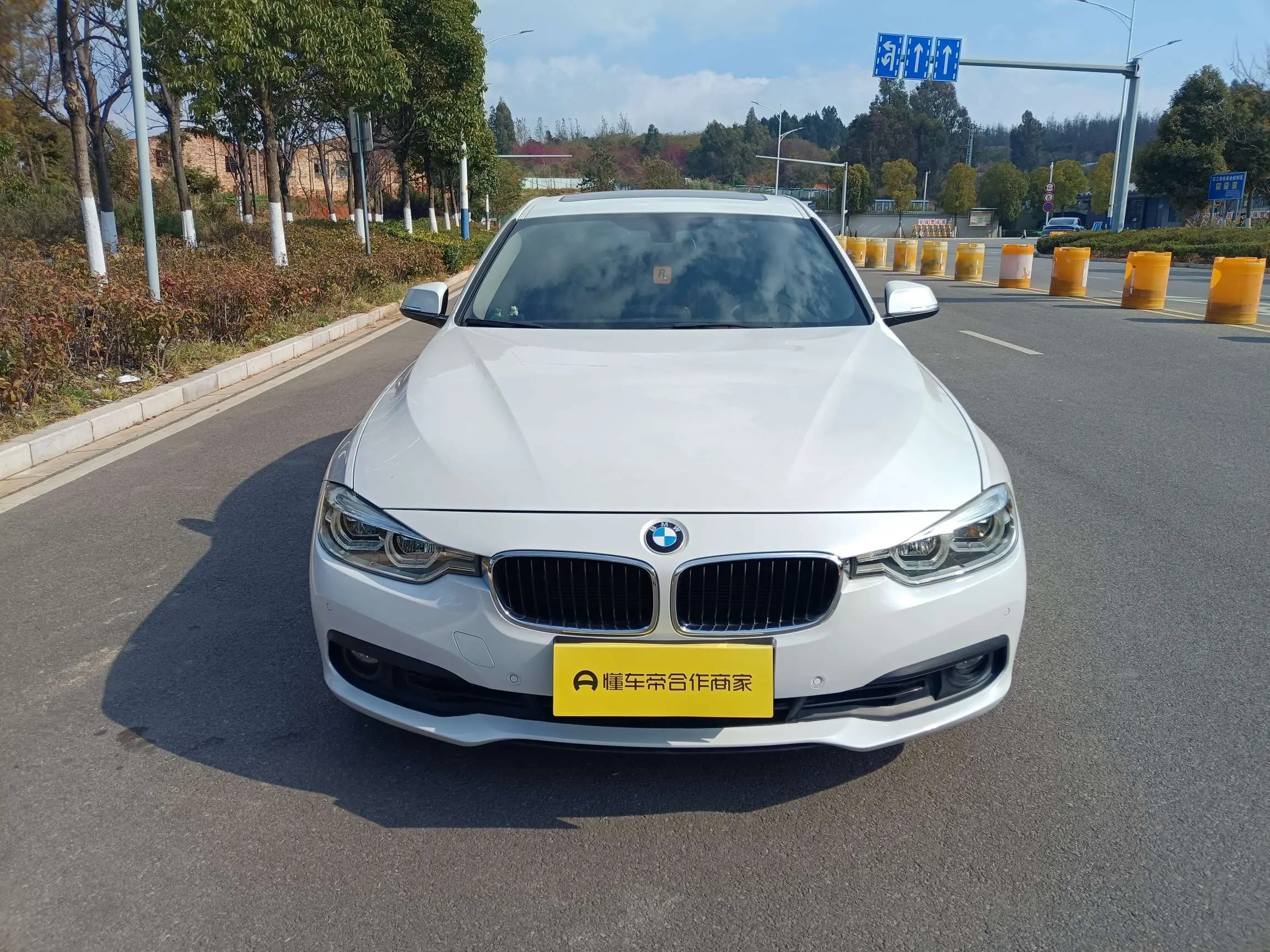 BMW 3 Series  из Китая