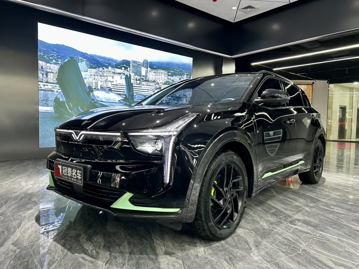 NETA NezhaU  из Китая