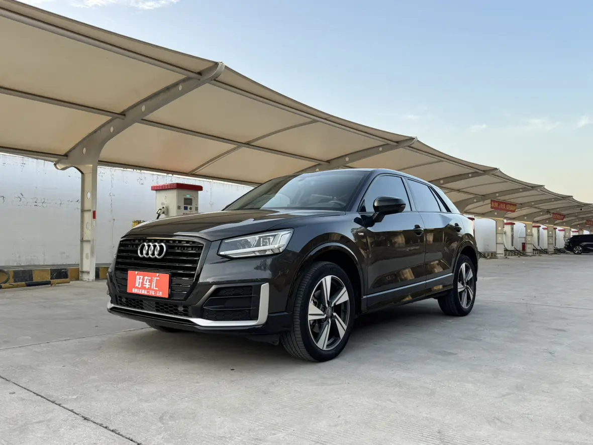 Audi Q2L  из Китая