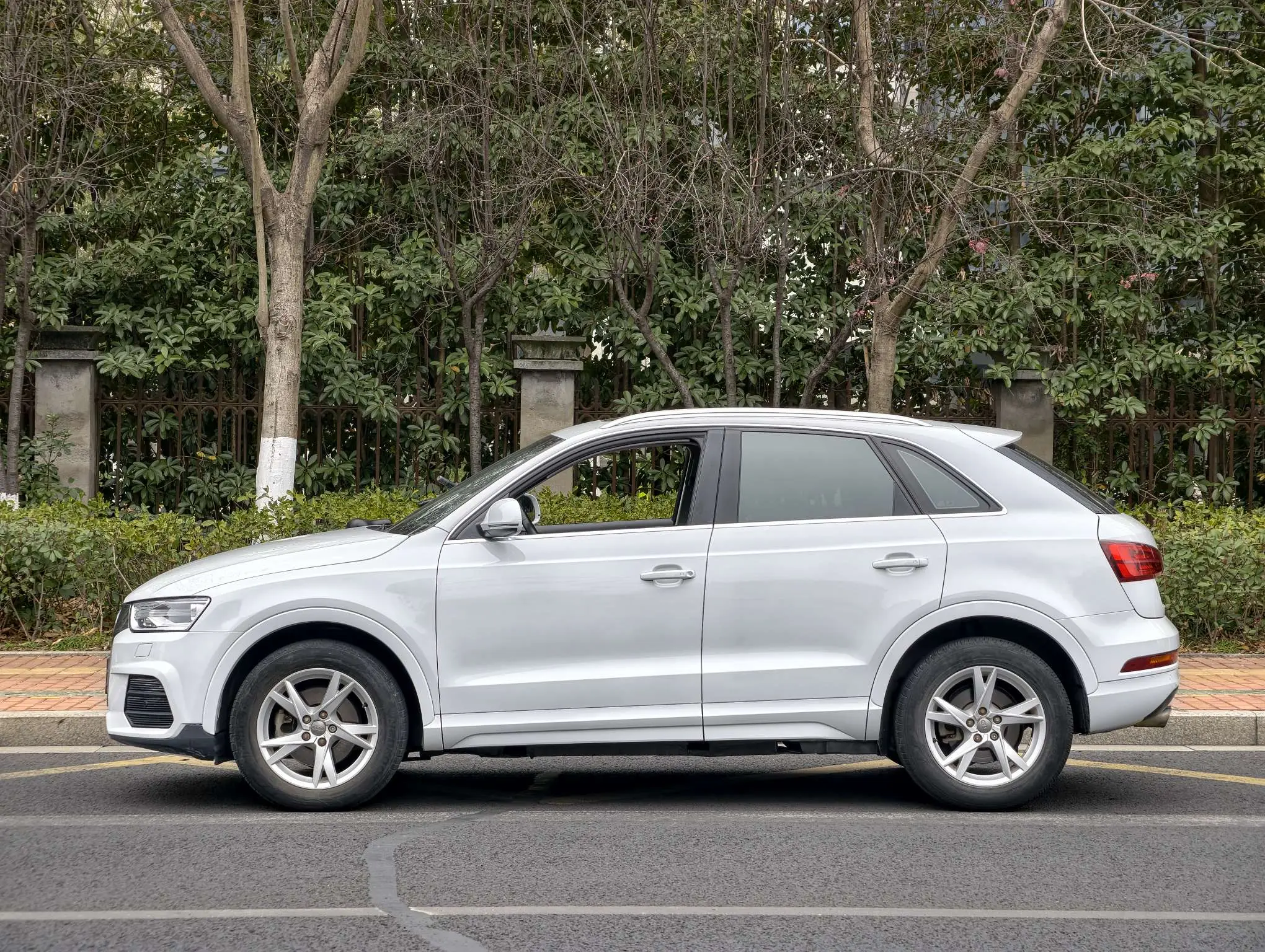 Audi Q3  из Китая