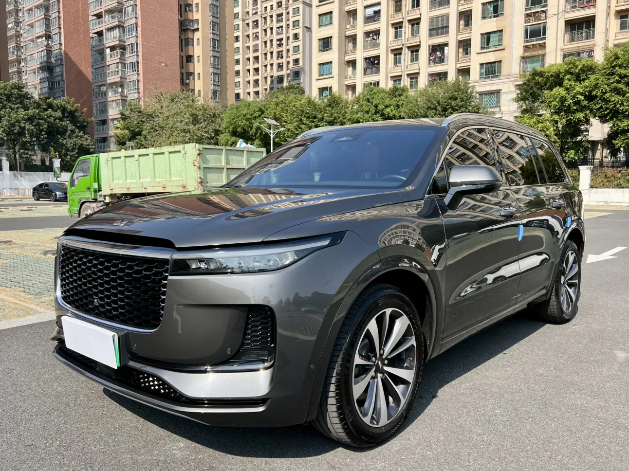 Li ONE (Ideal ONE)  из Китая