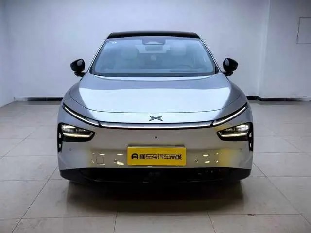 Xpeng G7  из Китая