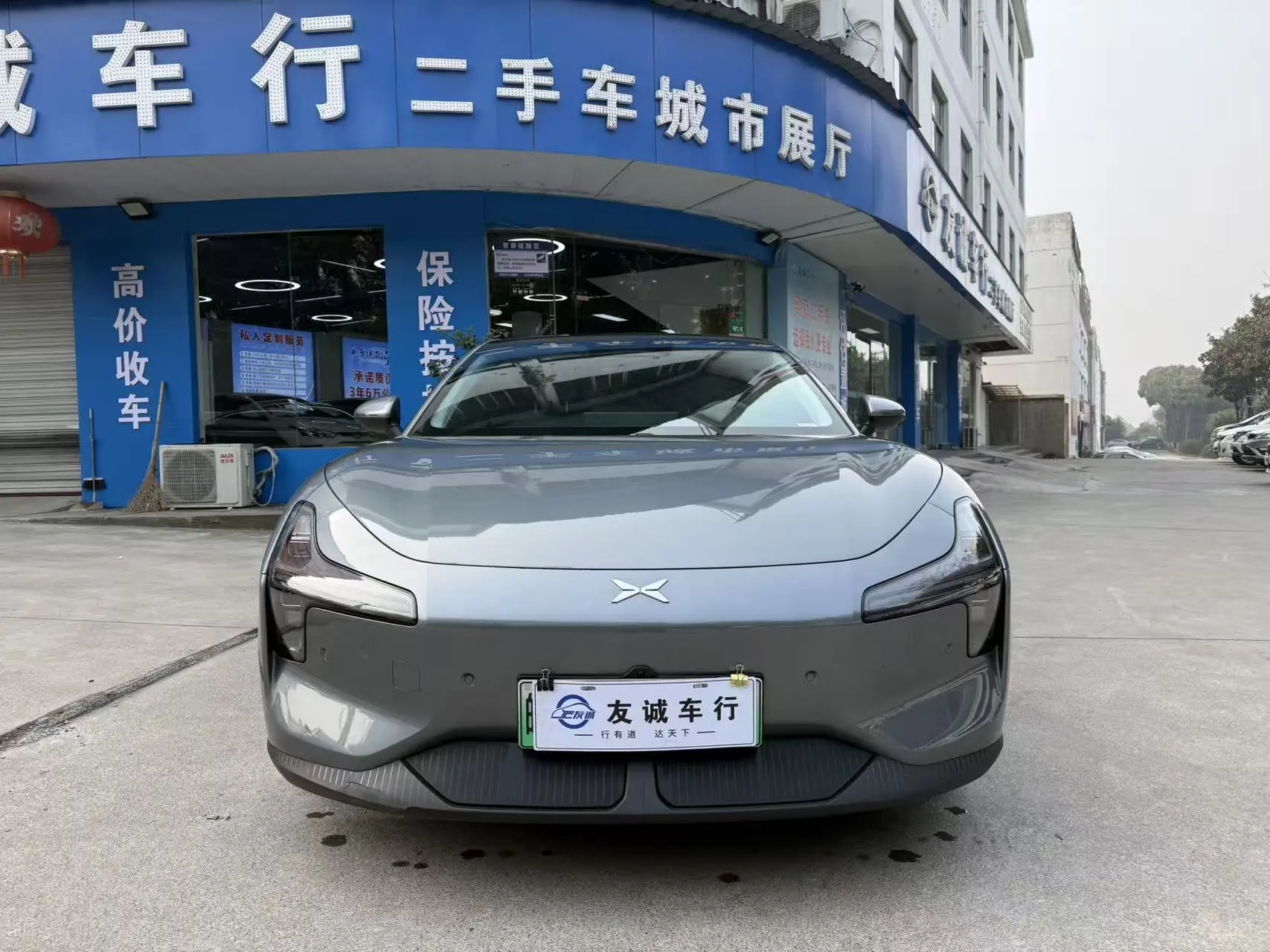 Xpeng Xiaopeng MONA M03  из Китая