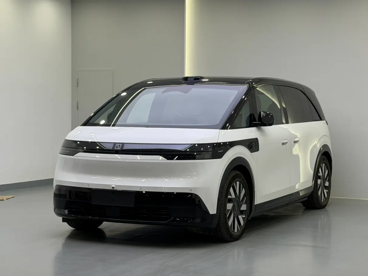 ZEEKR MIX  из Китая