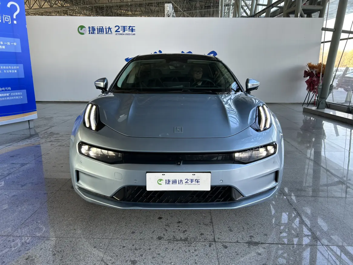 ZEEKR 001  из Китая