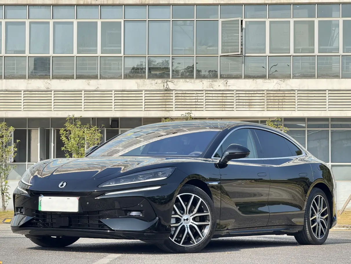 Denza Tengzhong Z9 DM  из Китая