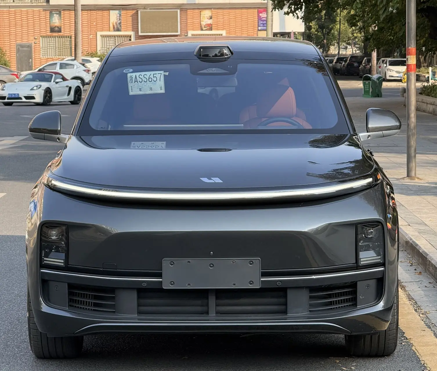 Li L9 (Ideal L9)  из Китая